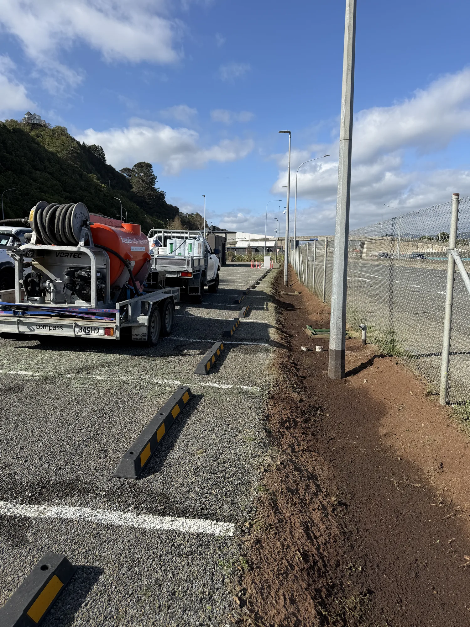 Soil media application at Petone Park and Ride